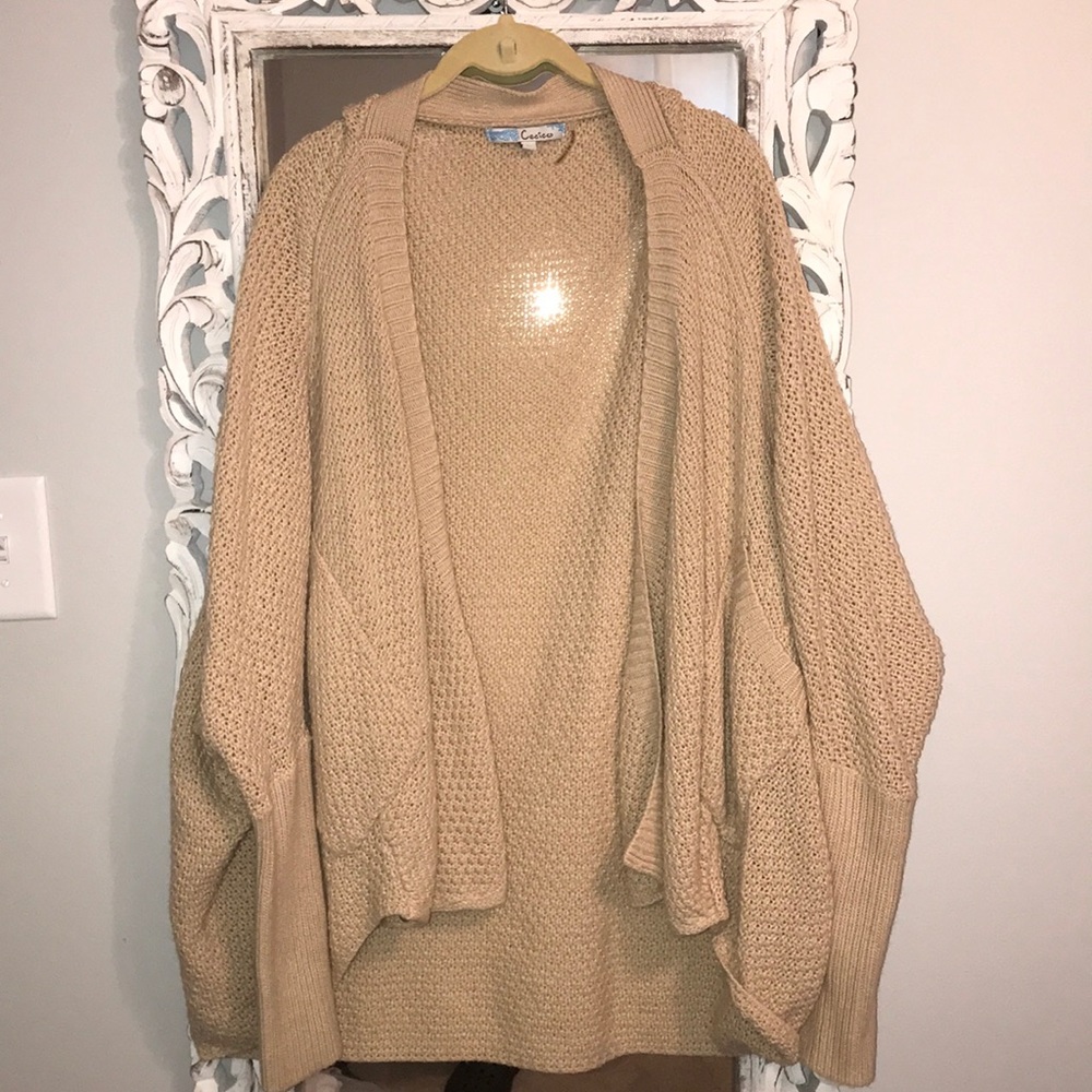 Oversized cardigan